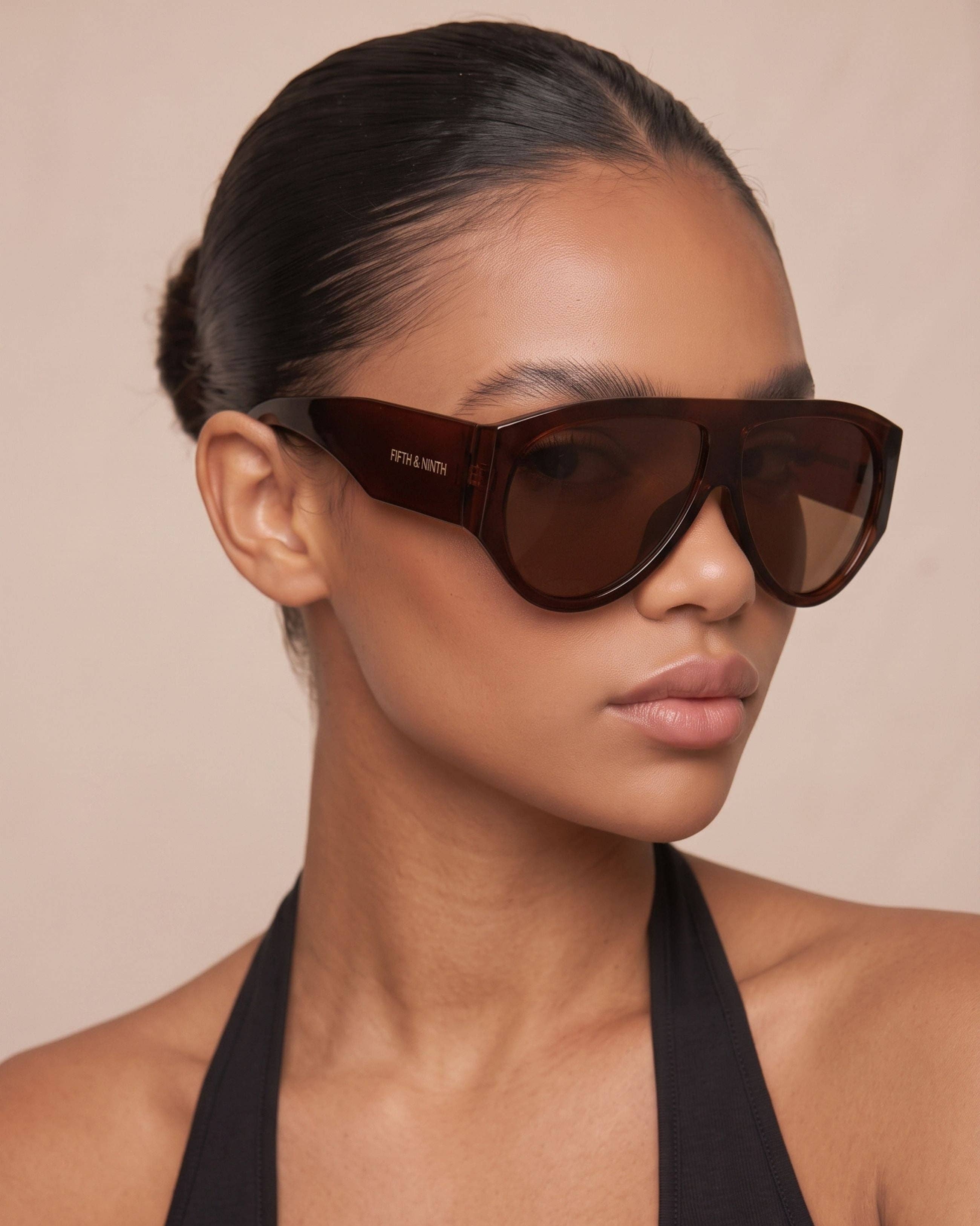 Naomi: Black / Polarized + 100% UV Protection