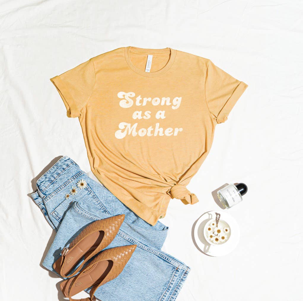 STRONG AS A MOTHER  Graphic T-Shirt: VINTAGE WHITE / XL