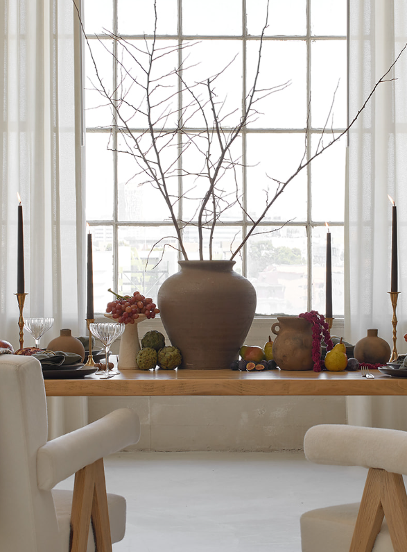 Santiago Vase, Taupe