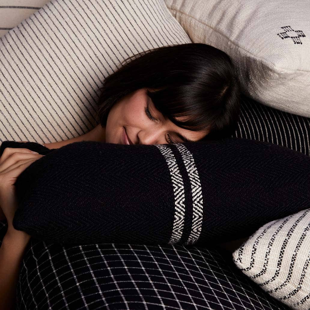 PILLOWPIA Hugh lumbar pillow in black