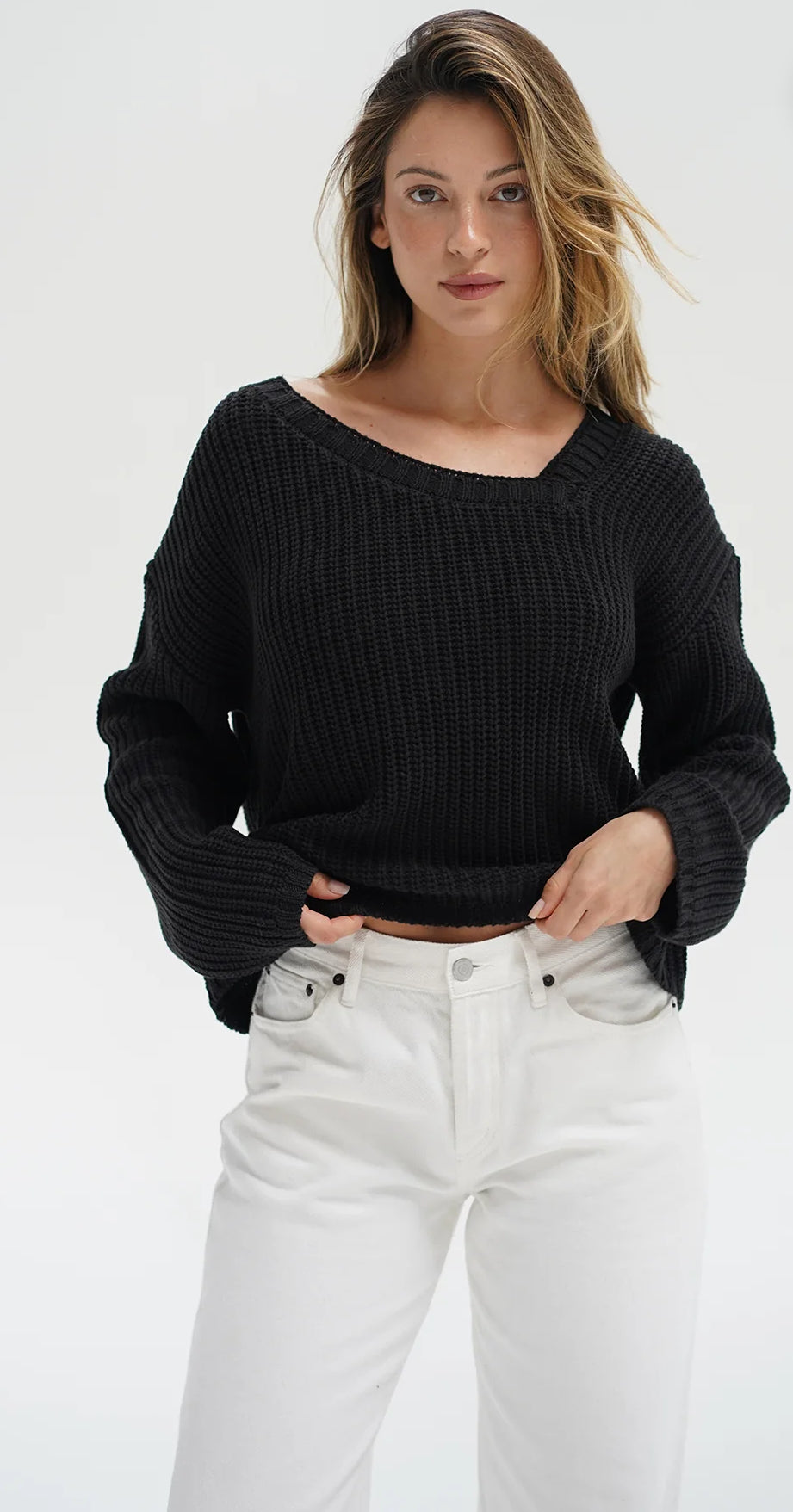 LNA Brielle Sweater Black