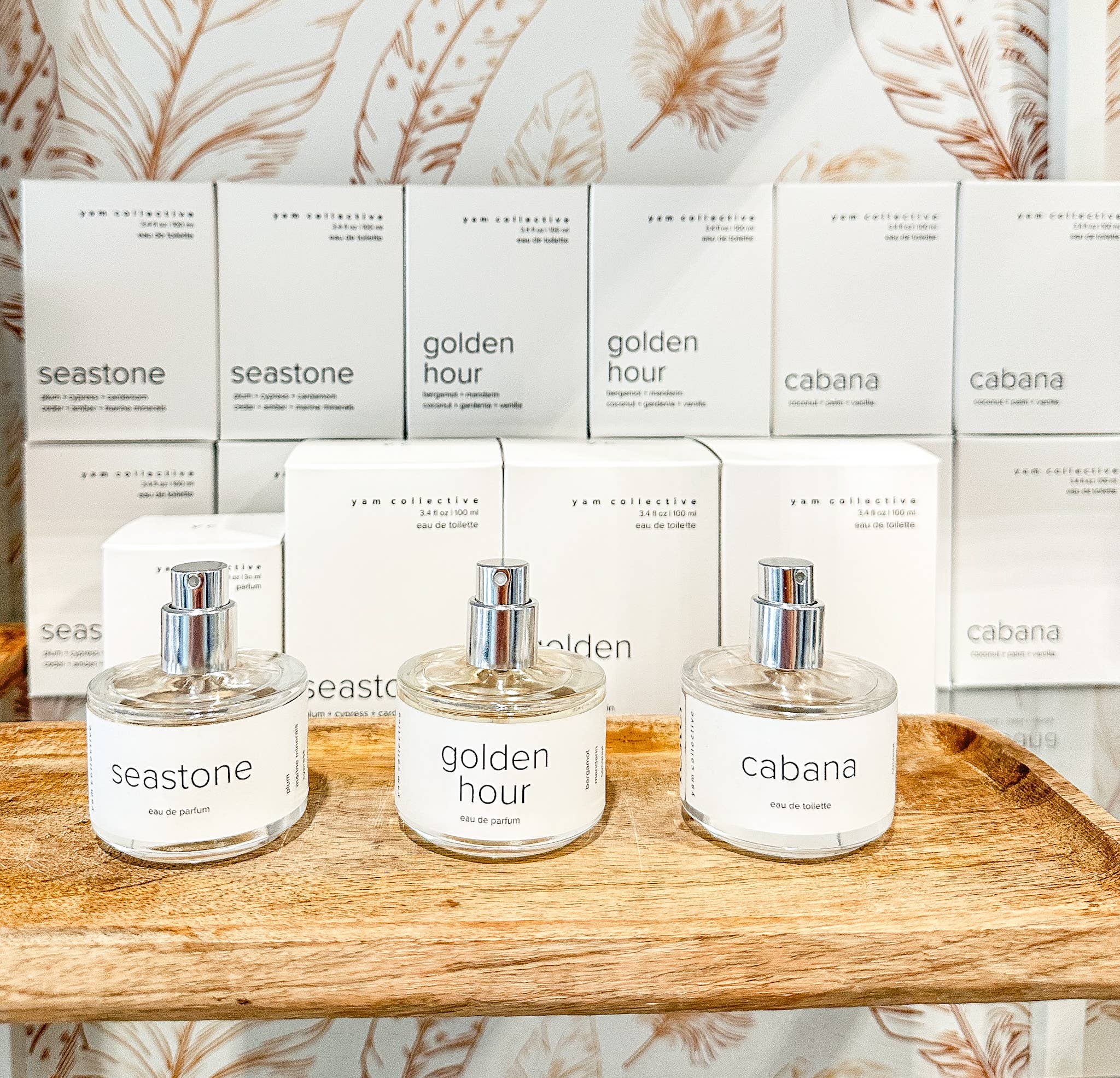 Eau de parfum: Golden Hour /mandarin, gardenia, vanilla