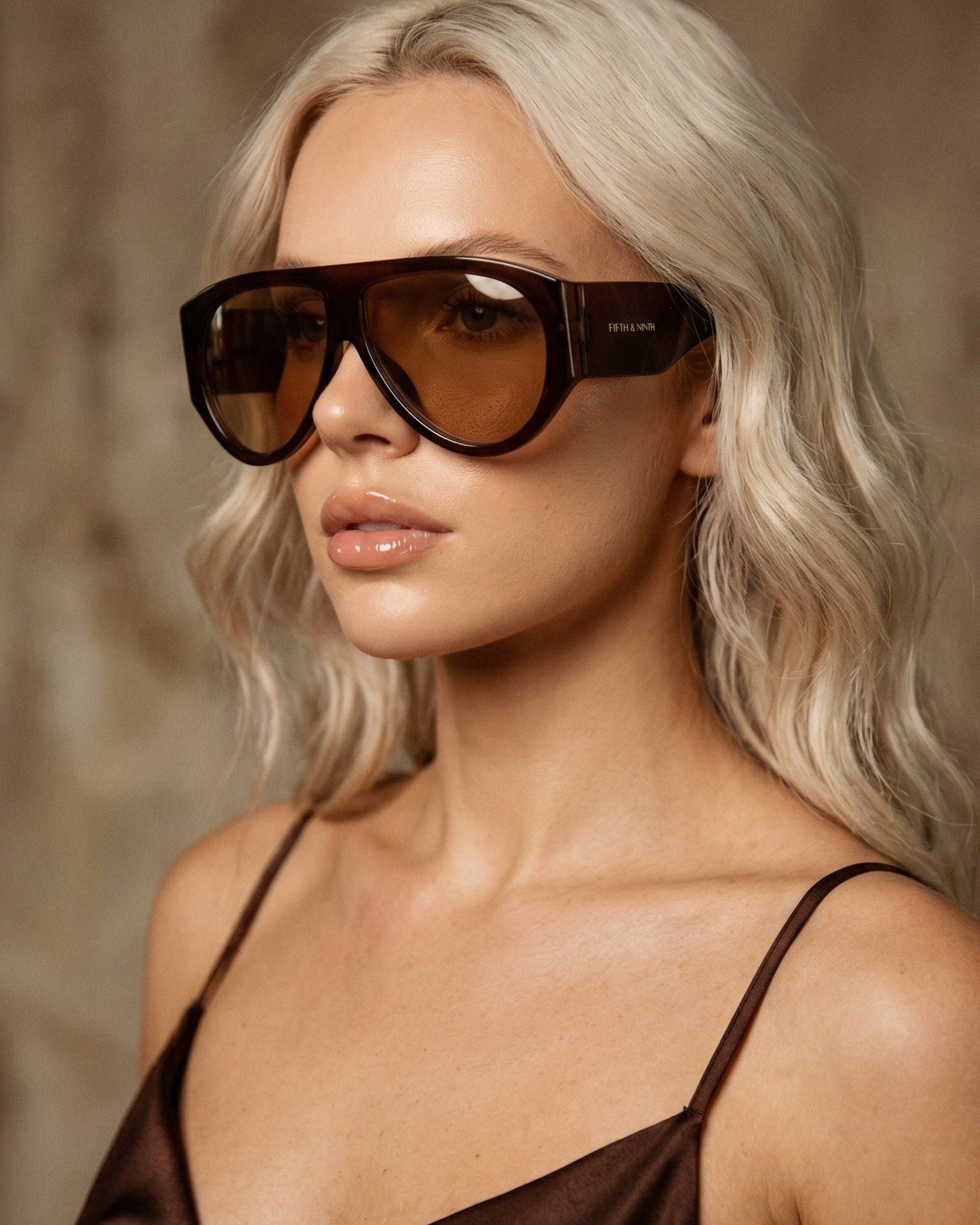 Naomi: Black / Polarized + 100% UV Protection