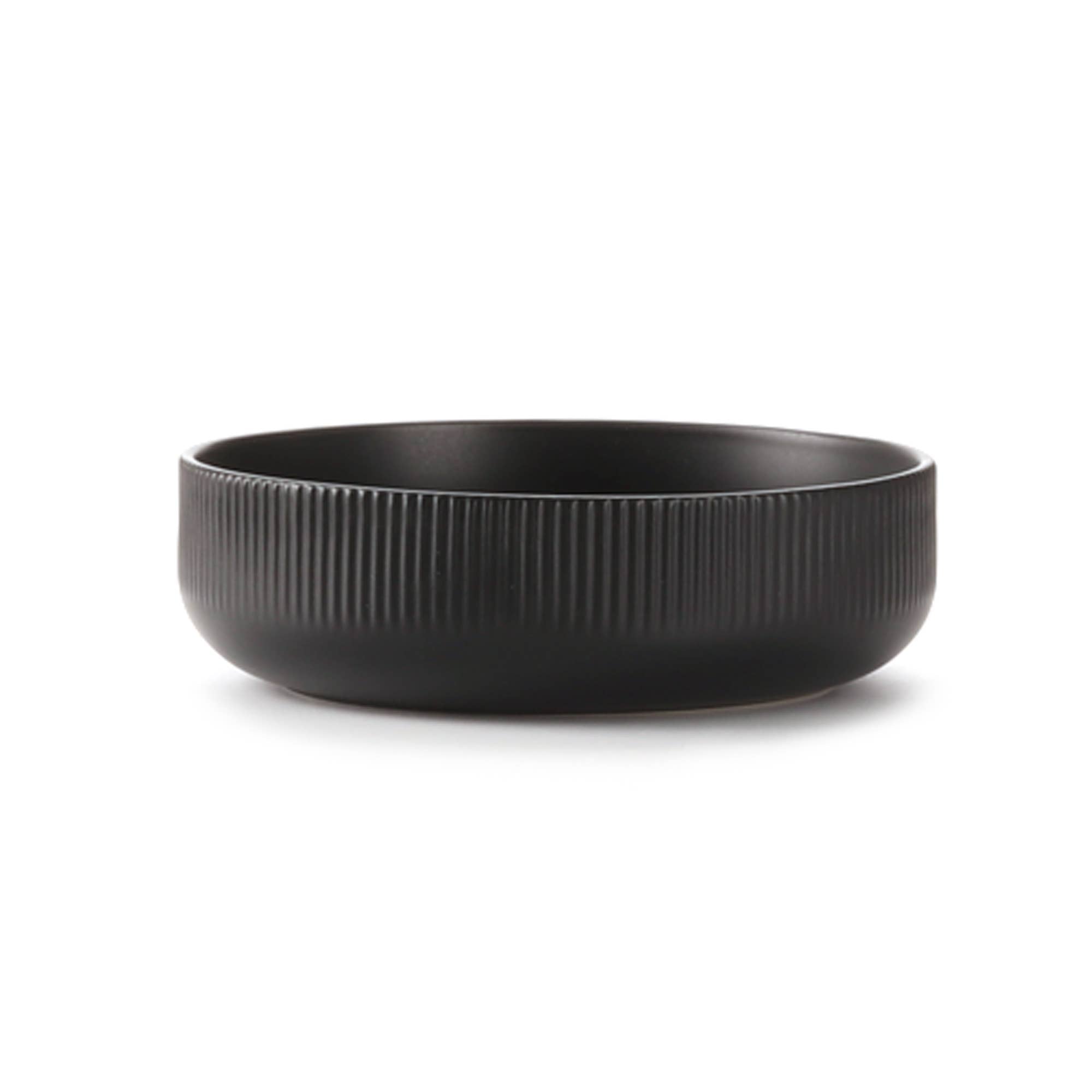 VIKKO Whisper Shallow Bowl in Black, 35 oz