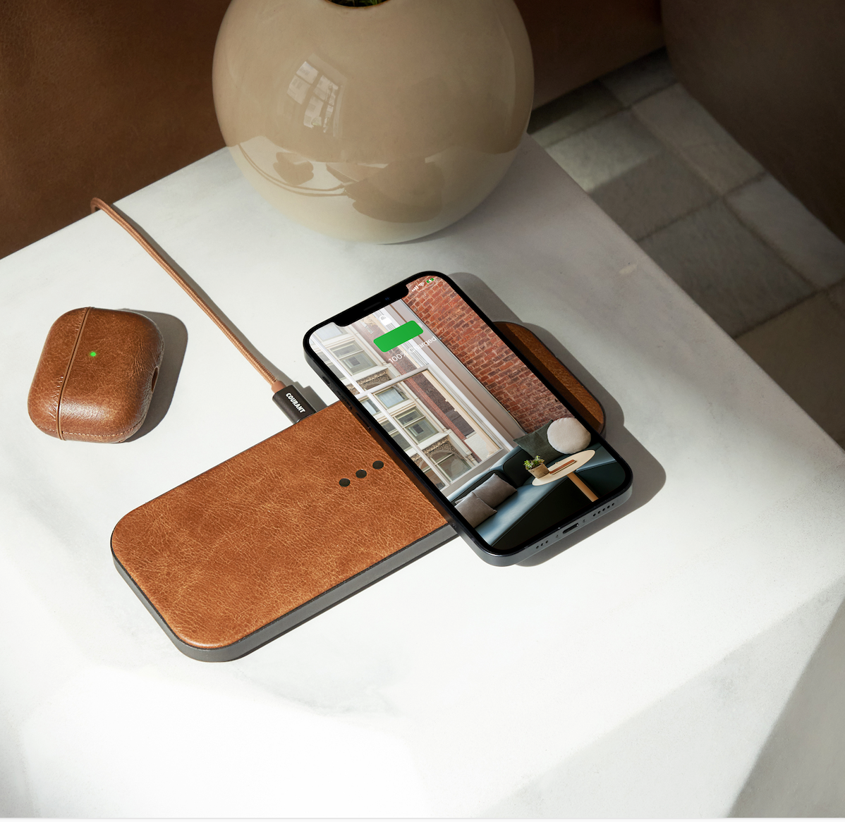 CATCH:2 - Classics Leather Wireless Charger - Dual Charging: Saddle