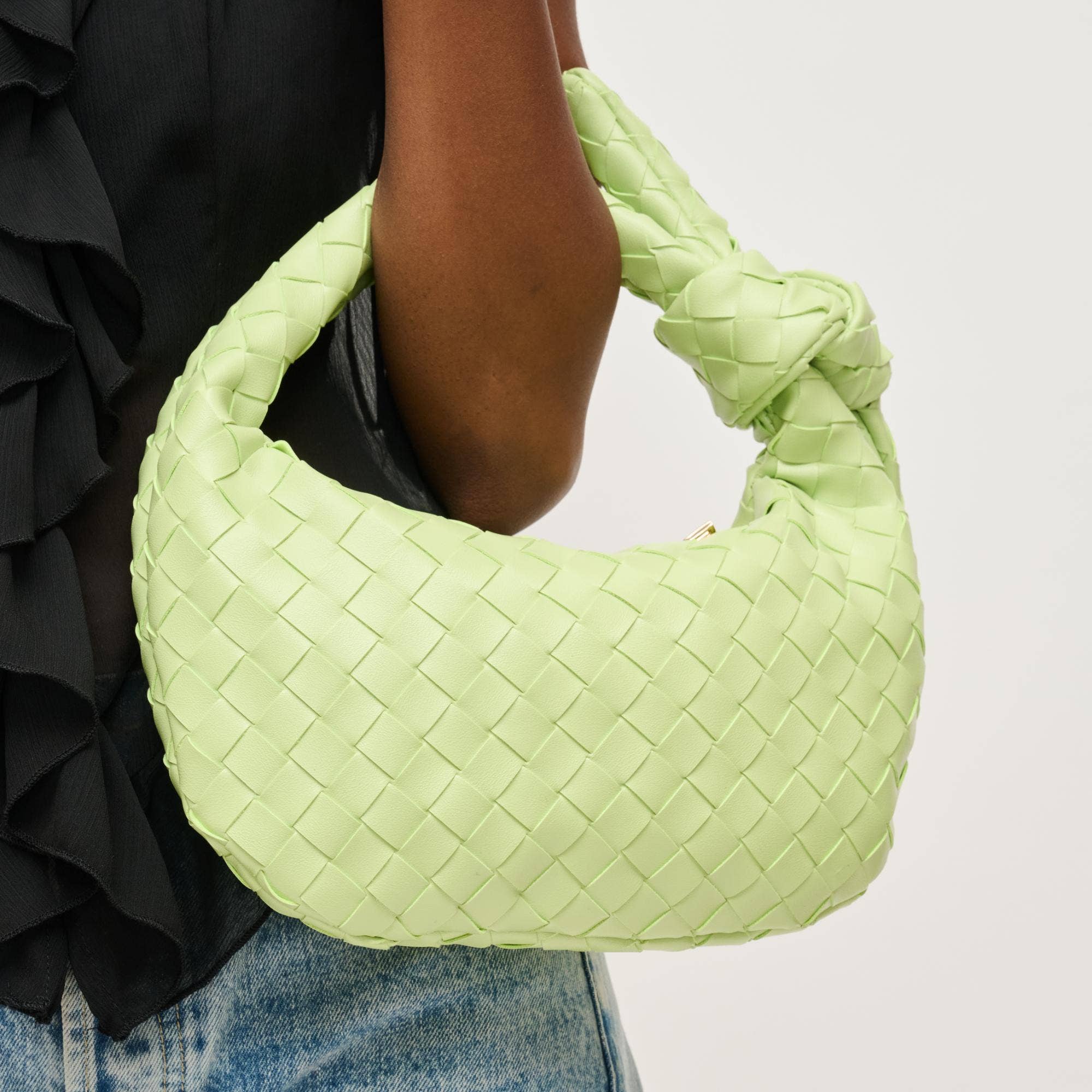 Lizbeth Woven Knot Clutch: Black