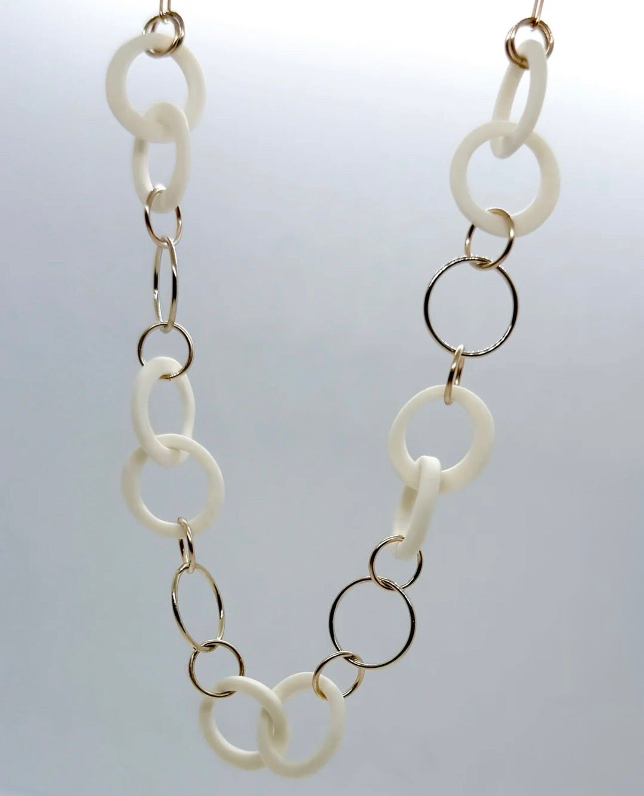 MATTE PORCELAIN Link Necklace