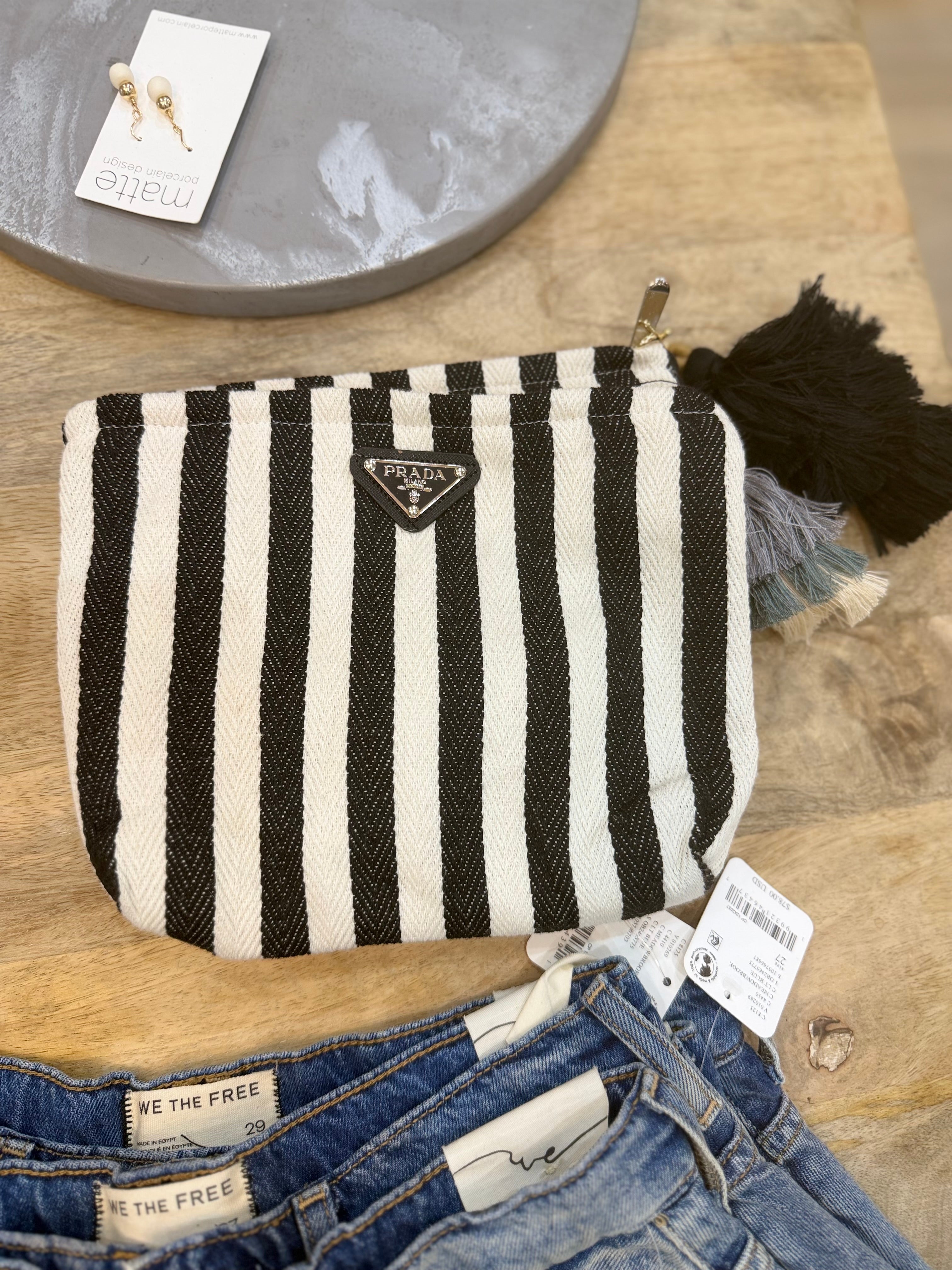 BUYTHEBAGG Prada B/W Pouch