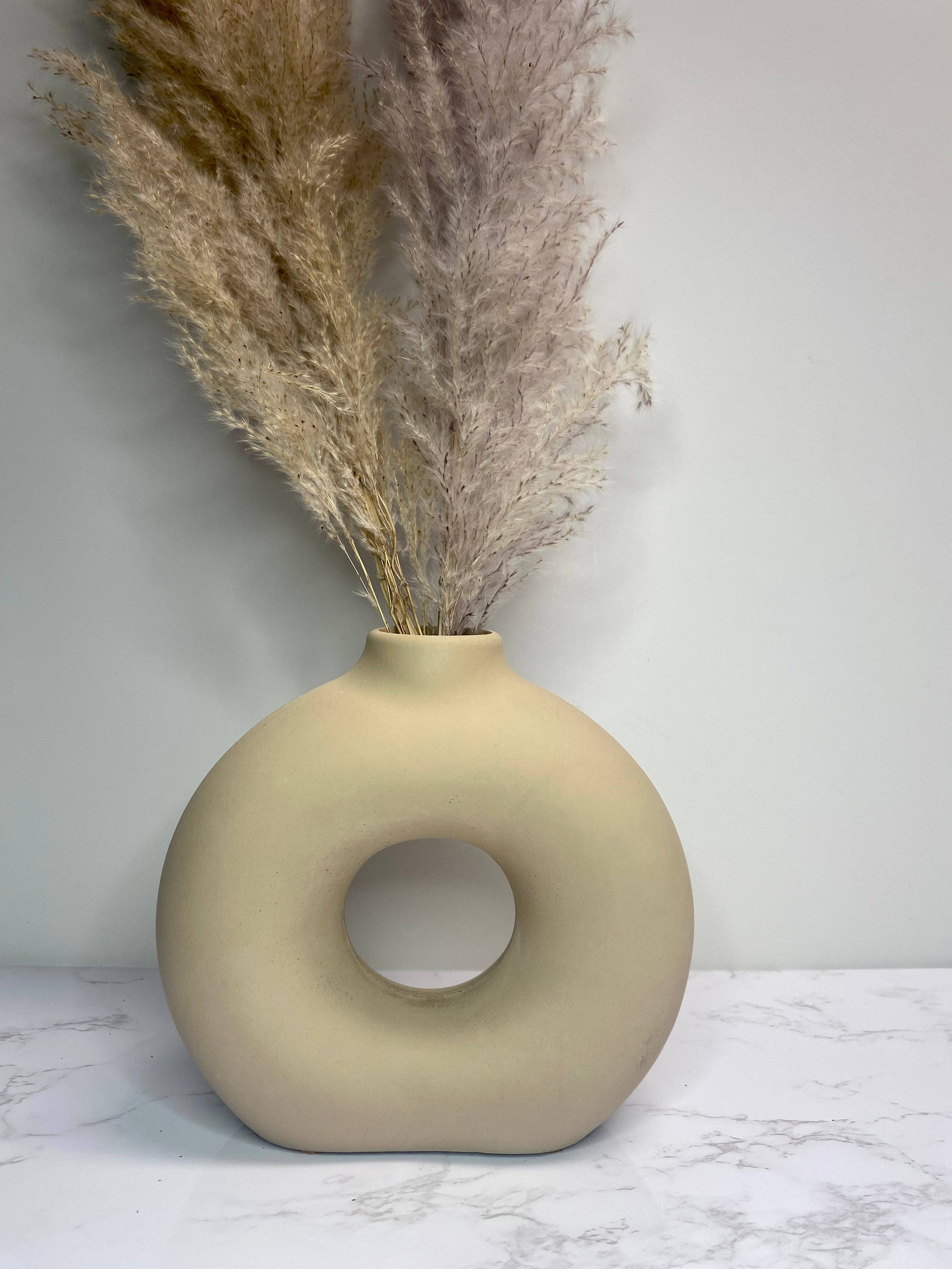 Donut Concrete Vase | Circular Hollow Vase: White & Gold