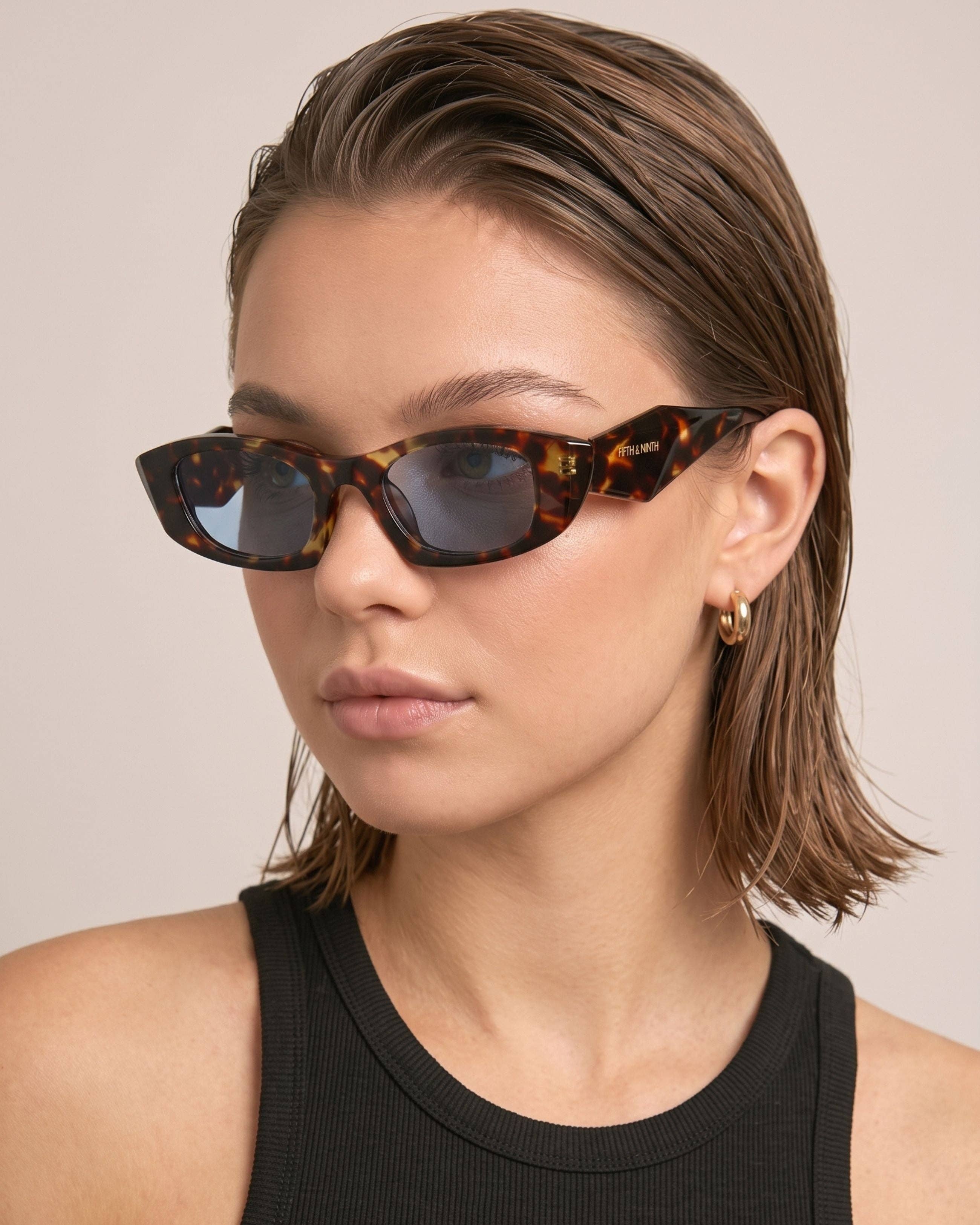 Gia: Torte / Polarized + 100% UV Protection