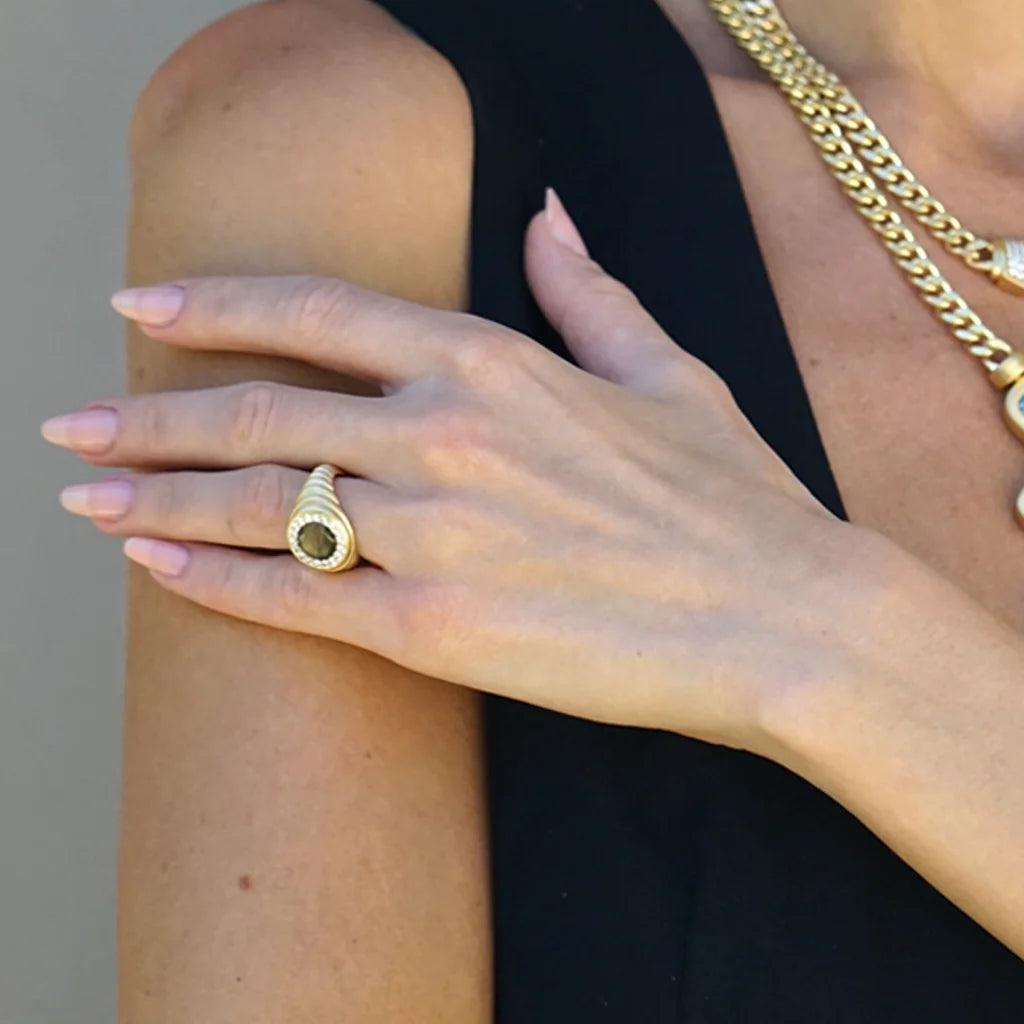 TAT2 DESIGNS Gold Scalloped Poppy Labradorite Ring