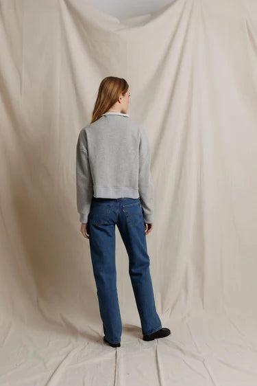*PREORDER* PERFECT WHITE TEE Arden
French Terry Mock Neck Sweatshirt