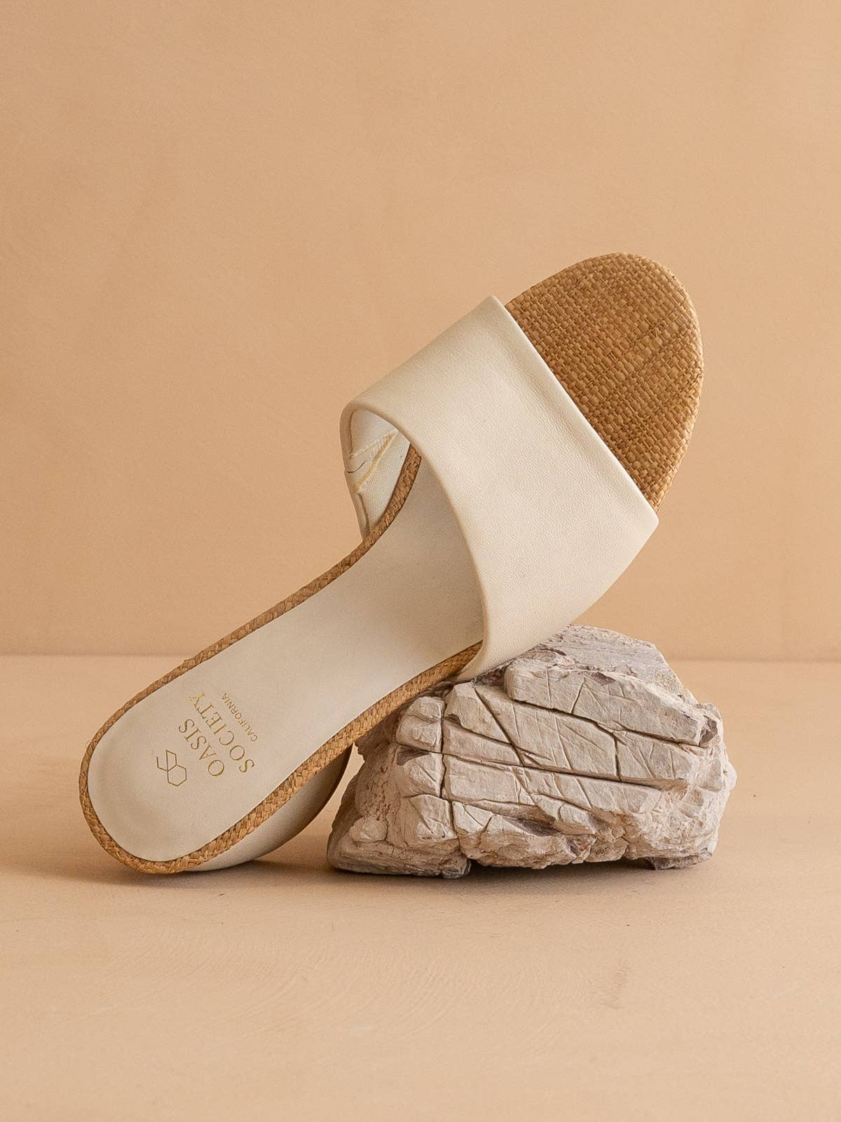 The Paloma Beige | Low Heeled Sandal: BEIGE / 6.5