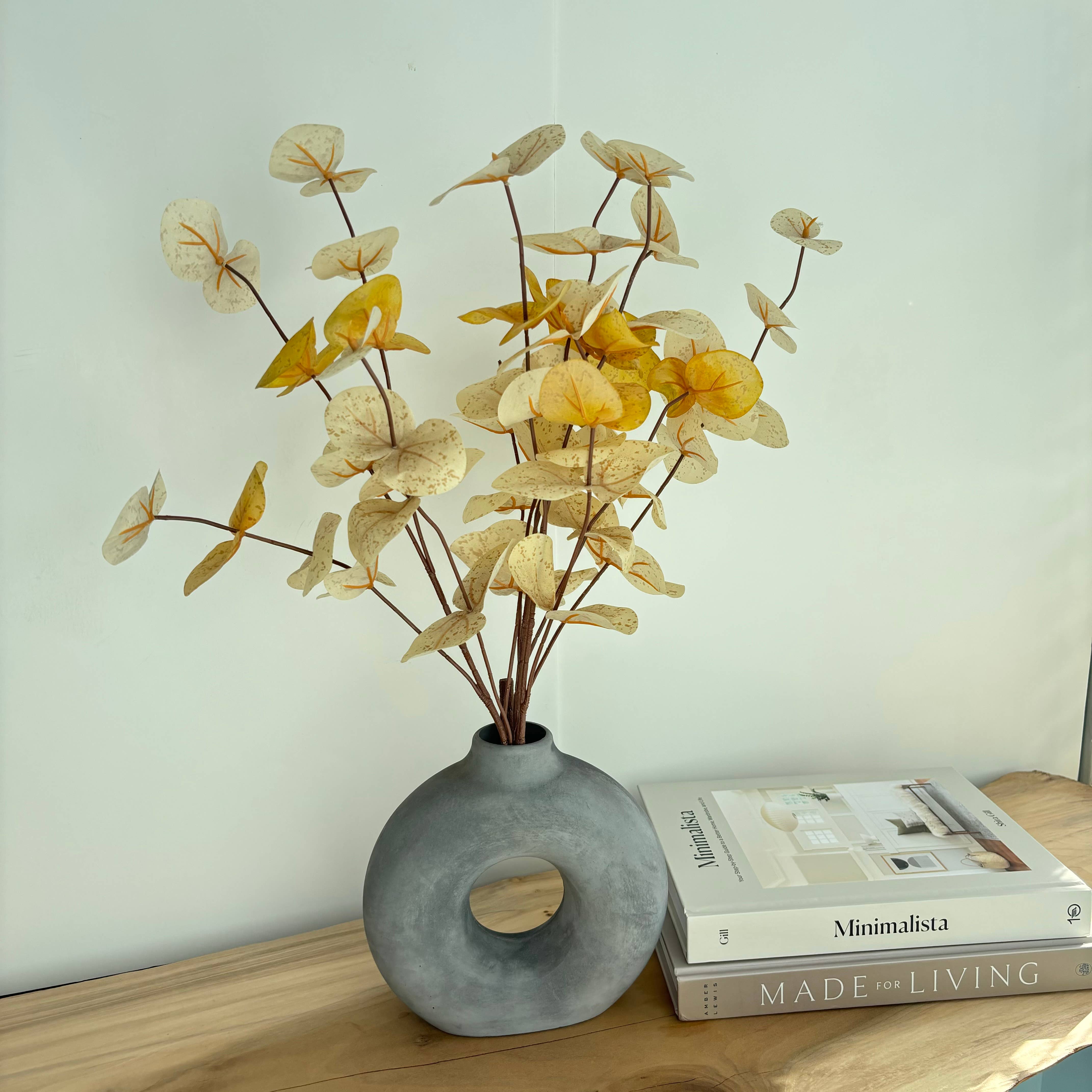 Donut Concrete Vase | Circular Hollow Vase: White & Gold