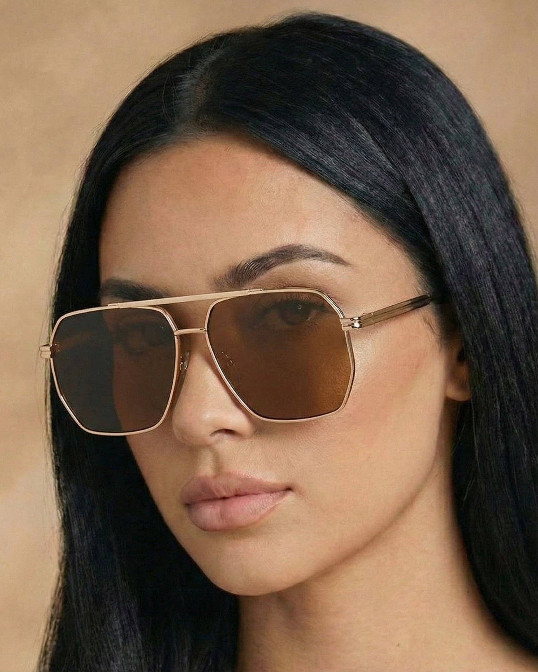 Goldie: Brown/Gold
