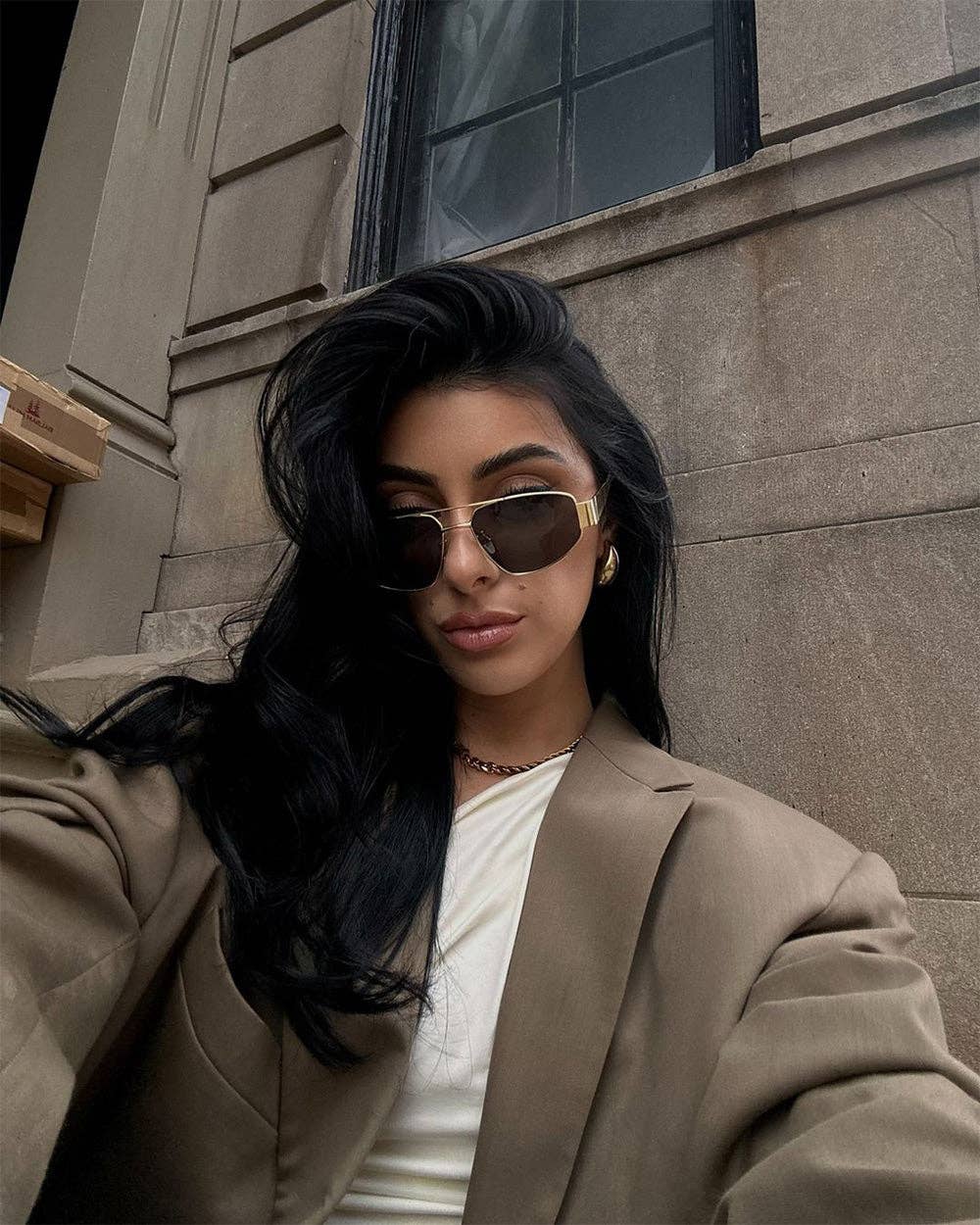 FIFTH & NINTH Taylor Sunglasses: Black/Gold + Polarized