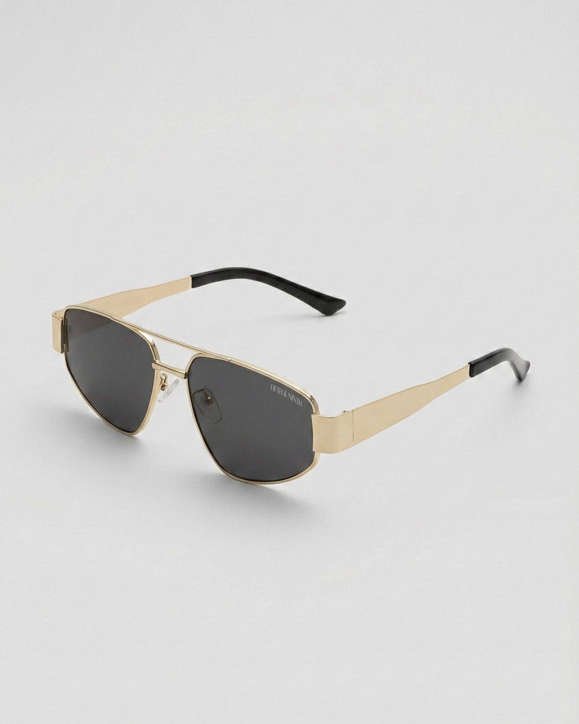 FIFTH & NINTH Taylor Sunglasses: Black/Gold + Polarized