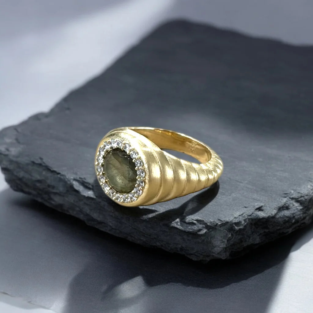 TAT2 DESIGNS Gold Scalloped Poppy Labradorite Ring
