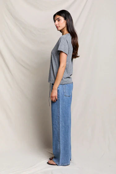 PERFECT WHITE TEE Hendrix Cotton Boxy V Neck Tee