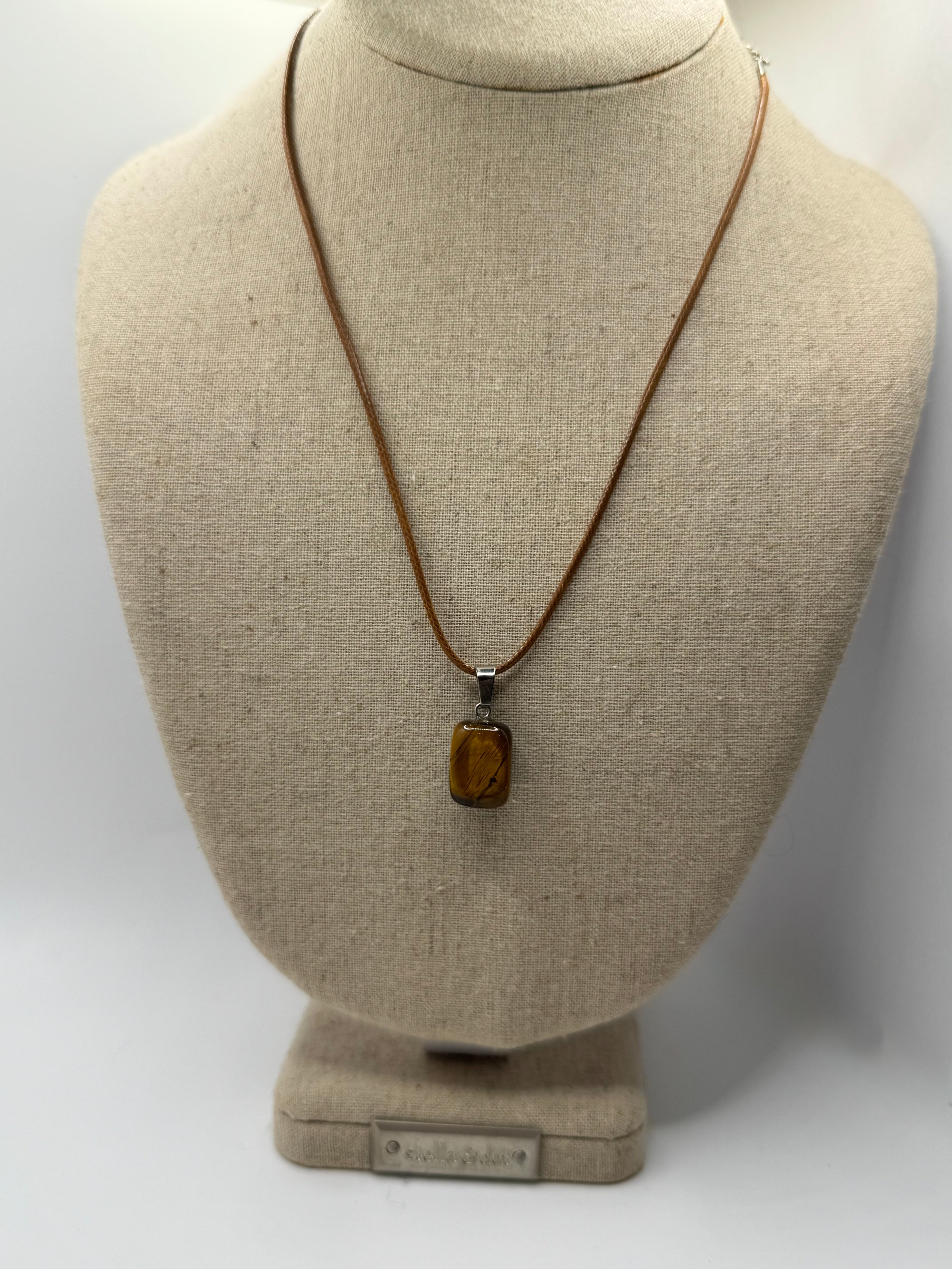 KRISTENS Tiger’s Eye Stone Pendant Necklace