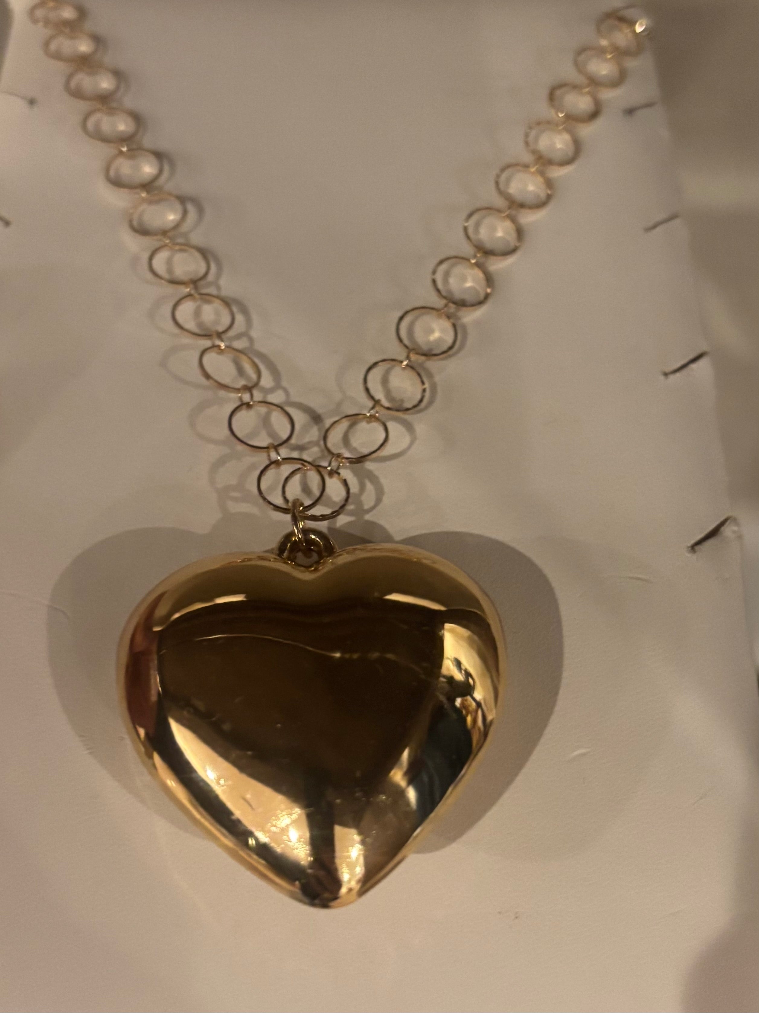 Sophia Necklace with delicate chain and Puffy Heart