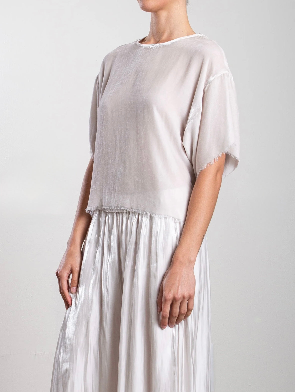 PHARAOH Miles Tee in Velvet Milk