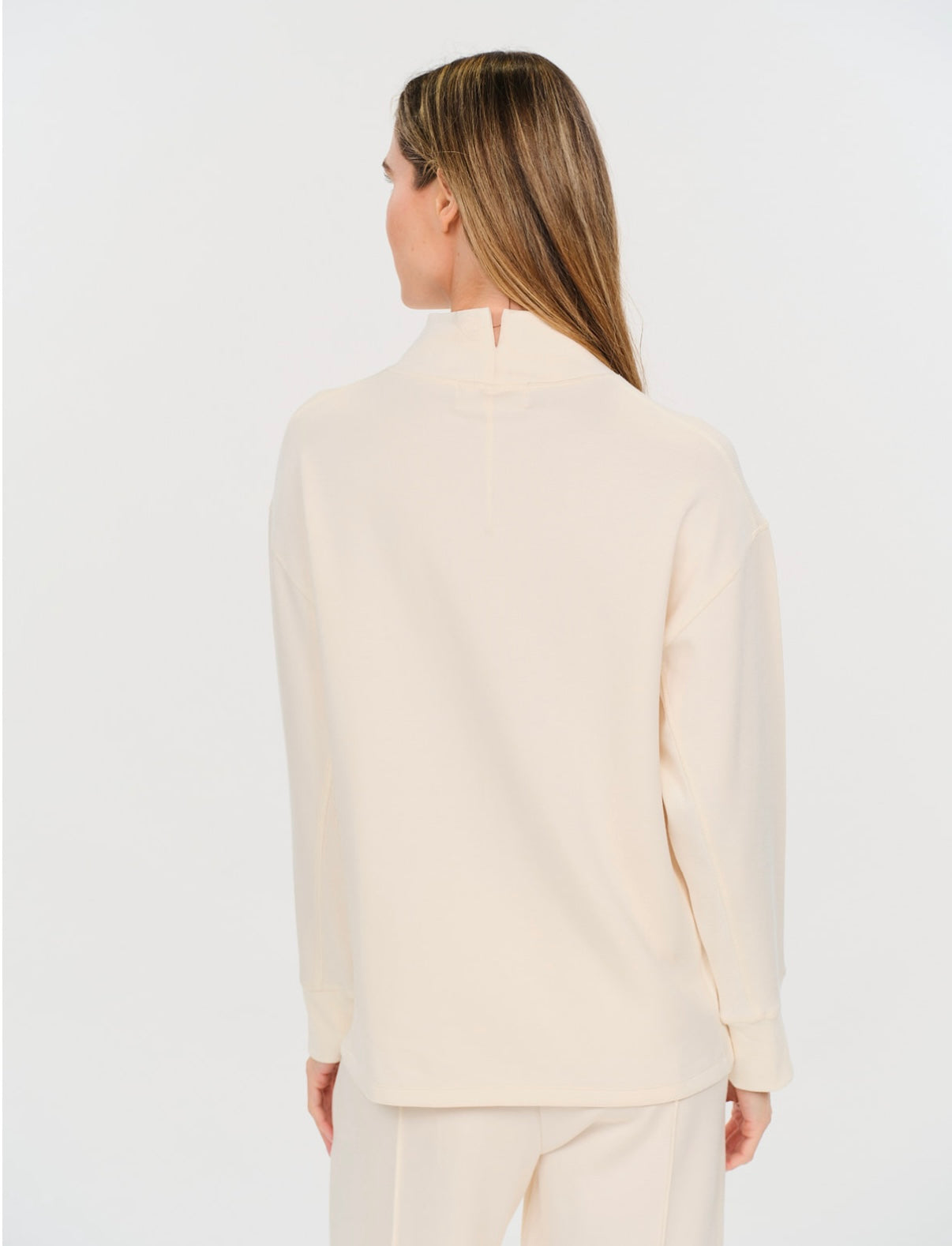 SIX/FIFTY Scuba Mock Neck in Cream