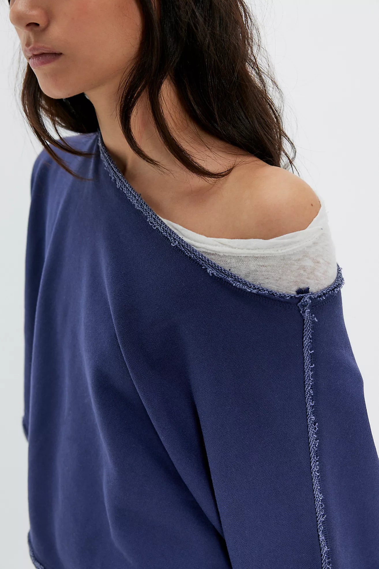 FREE PEOPLE To The East Pullover in Navy Academy