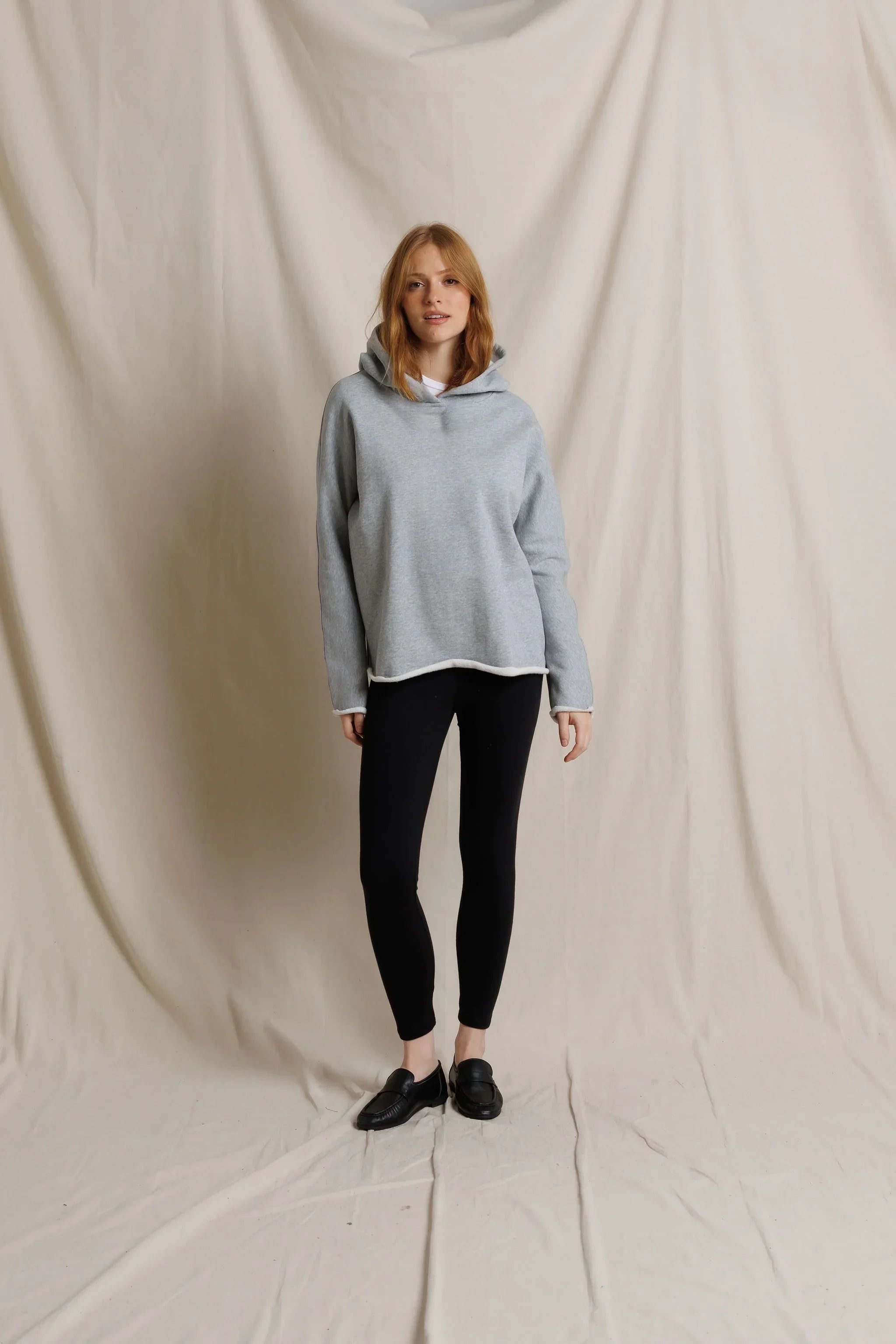PERFECT WHITE TEE Mimi Sweatshirt