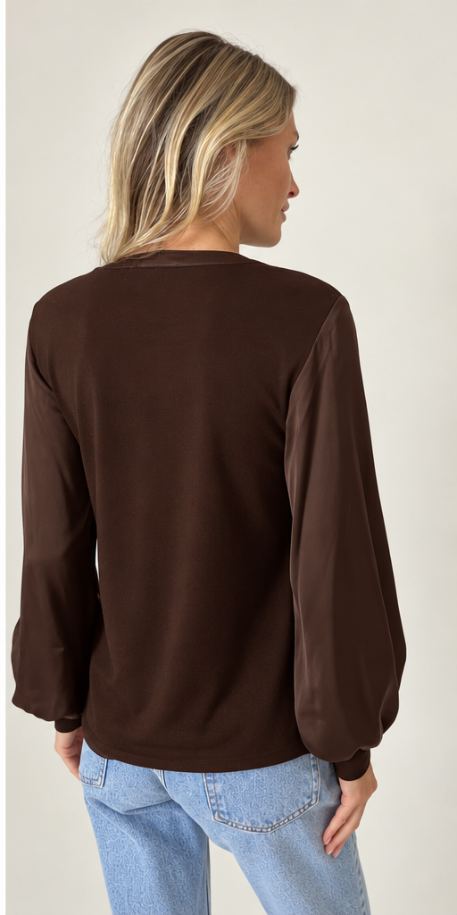 SIX/FIFTY Janie Ribbed Satin Sleeve Top
