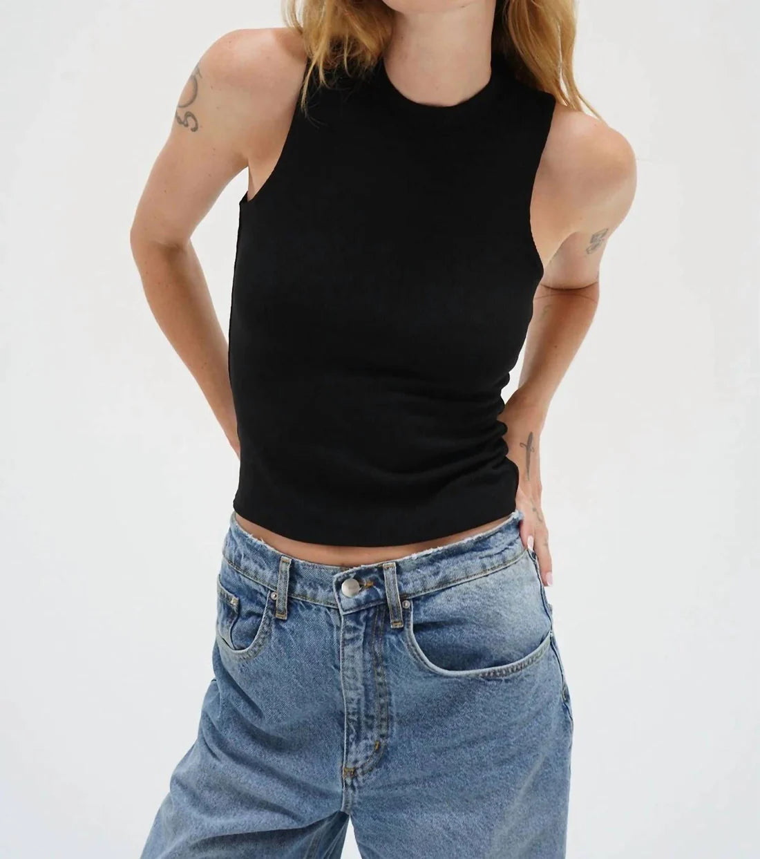 LNA Ribbed Double Layer Tank