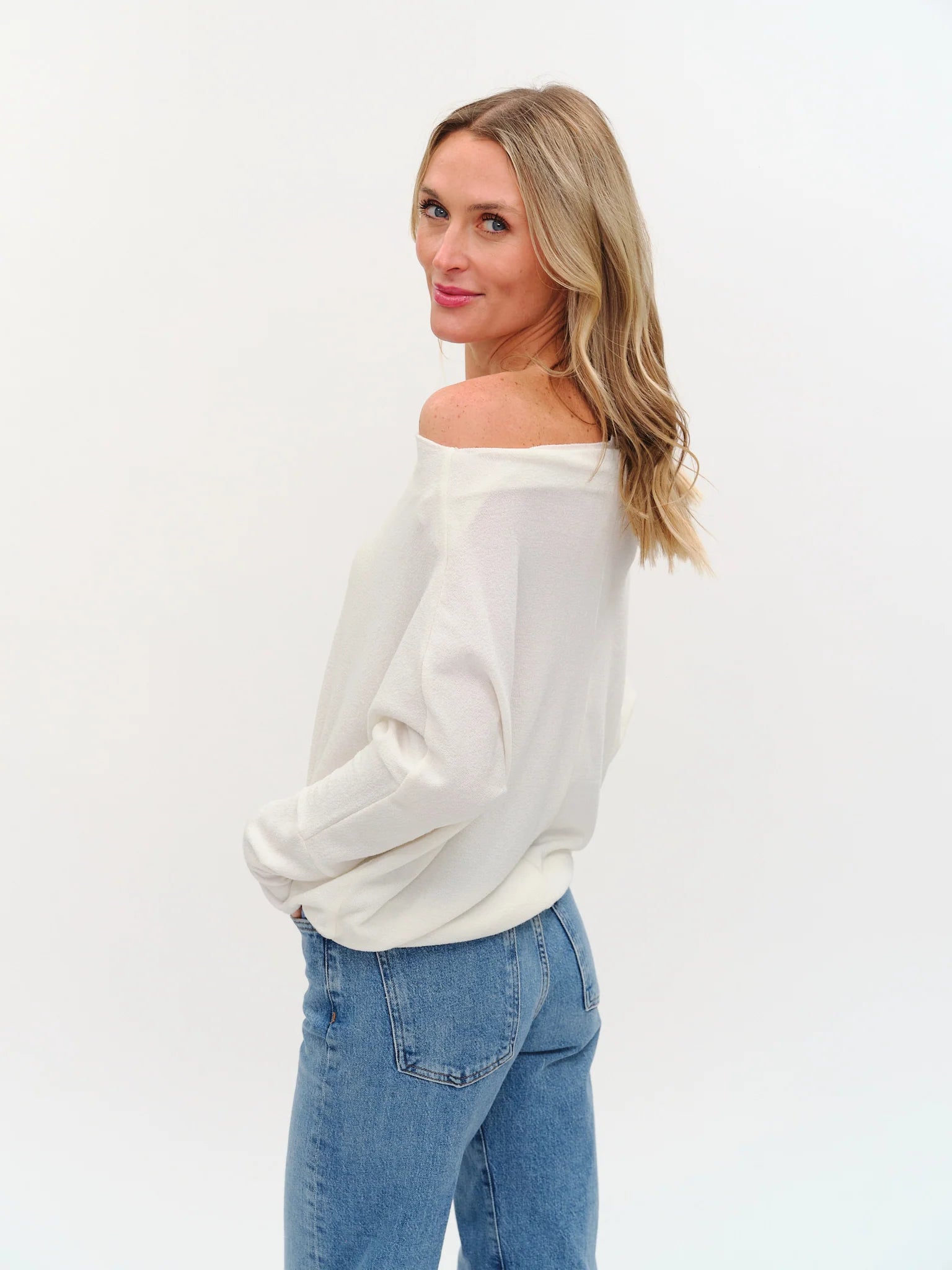 SIX/FIFTY Anywhere Top