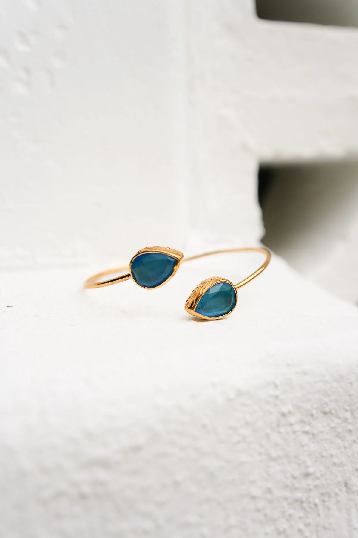 DEBBIE KATZ Nika 18k Gold Plated Arm Cuff