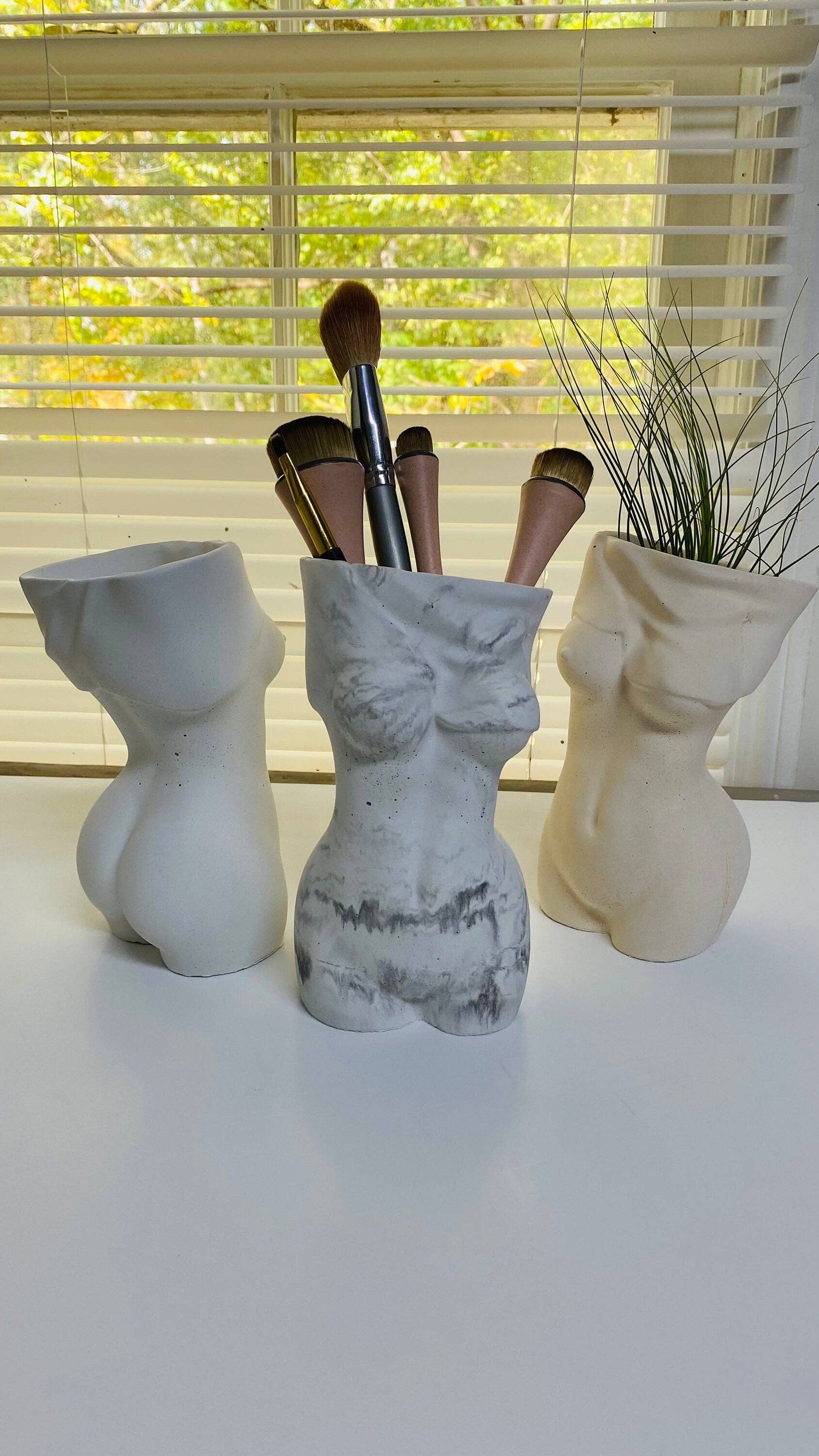 FANCY CONCRETE Ella Vase Women Body