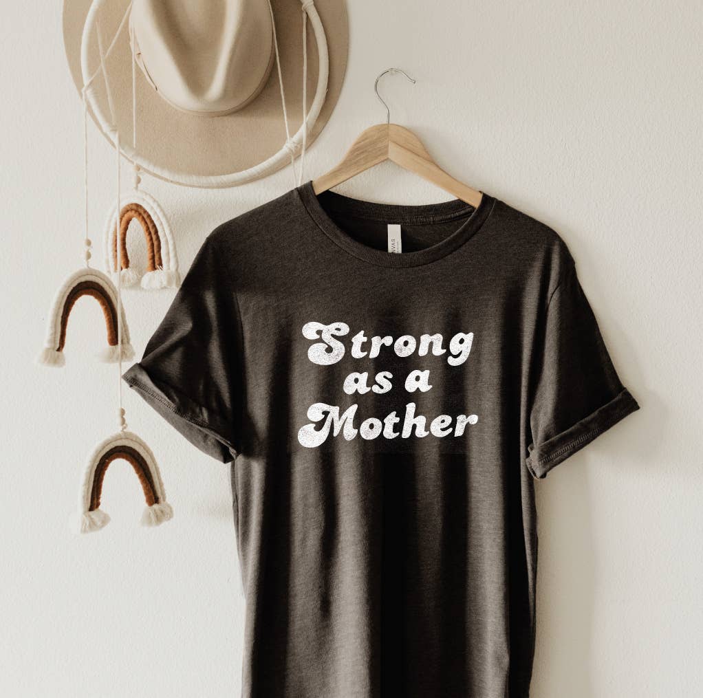 STRONG AS A MOTHER  Graphic T-Shirt: VINTAGE WHITE / XL