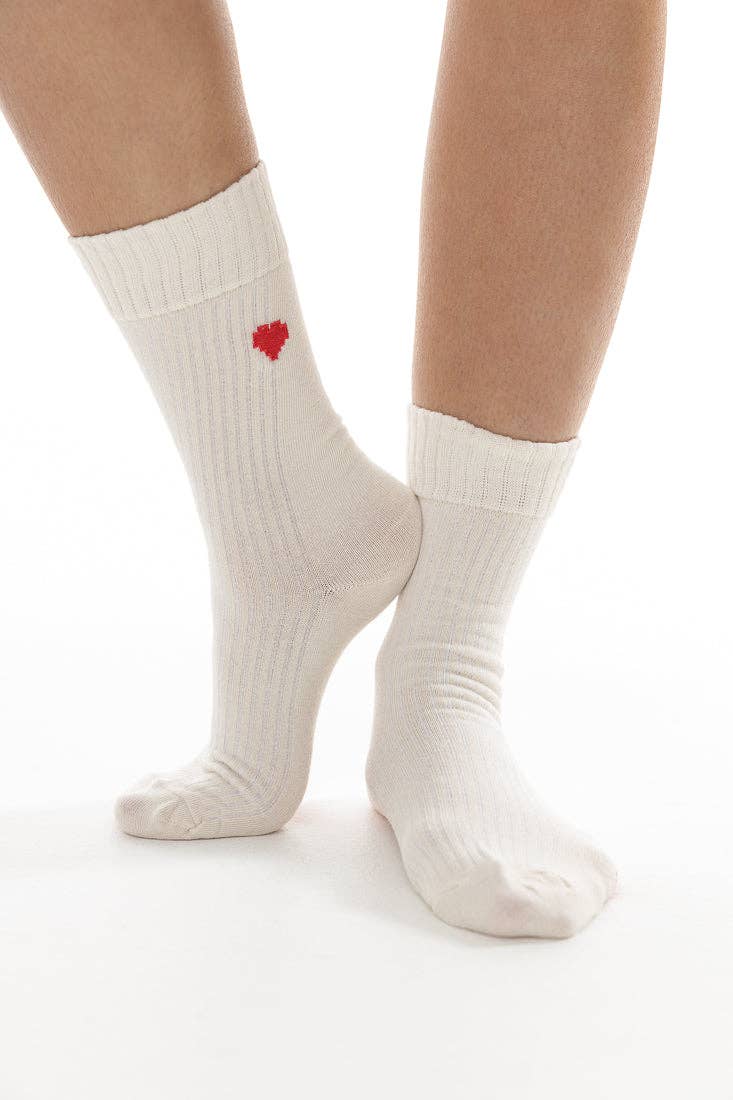 LIGHT EMBROIDERED HEART SOCKS: Black