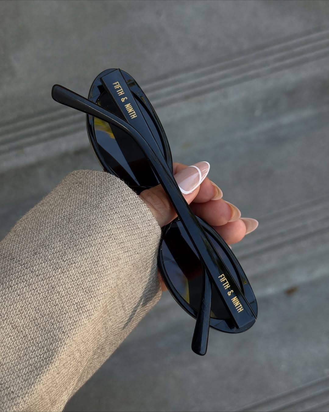 Taya: Black / Polarized + 100% UV Protection