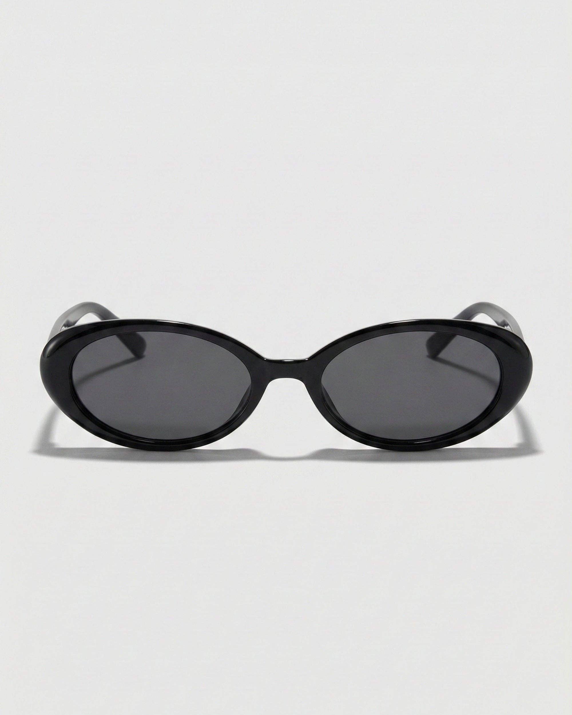 Taya: Black / Polarized + 100% UV Protection