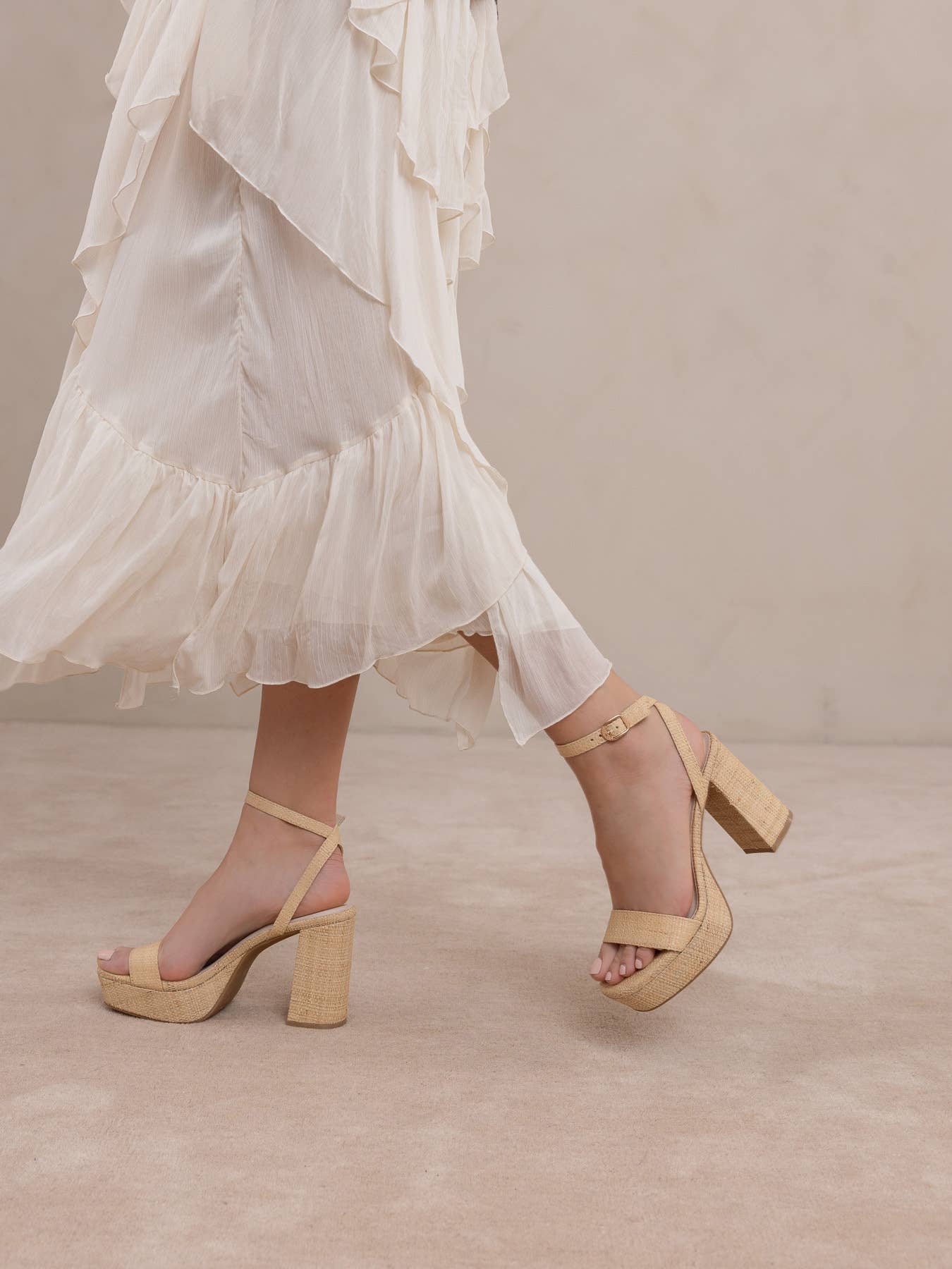 The Olympia | Natural Raffia Platform Heel: NATURAL / 10