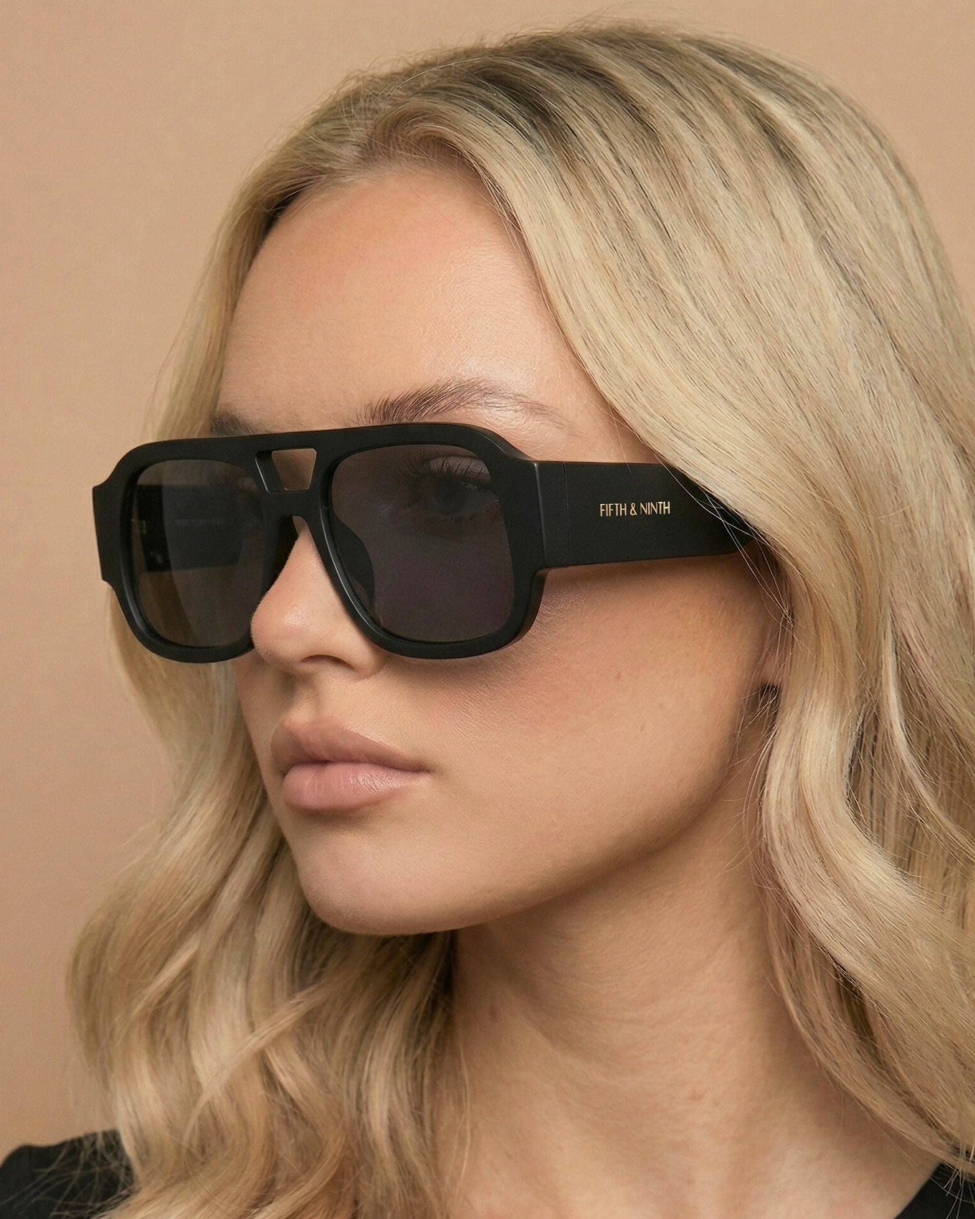 Moxie: Torte/Blue / Polarized + 100% UV Protection