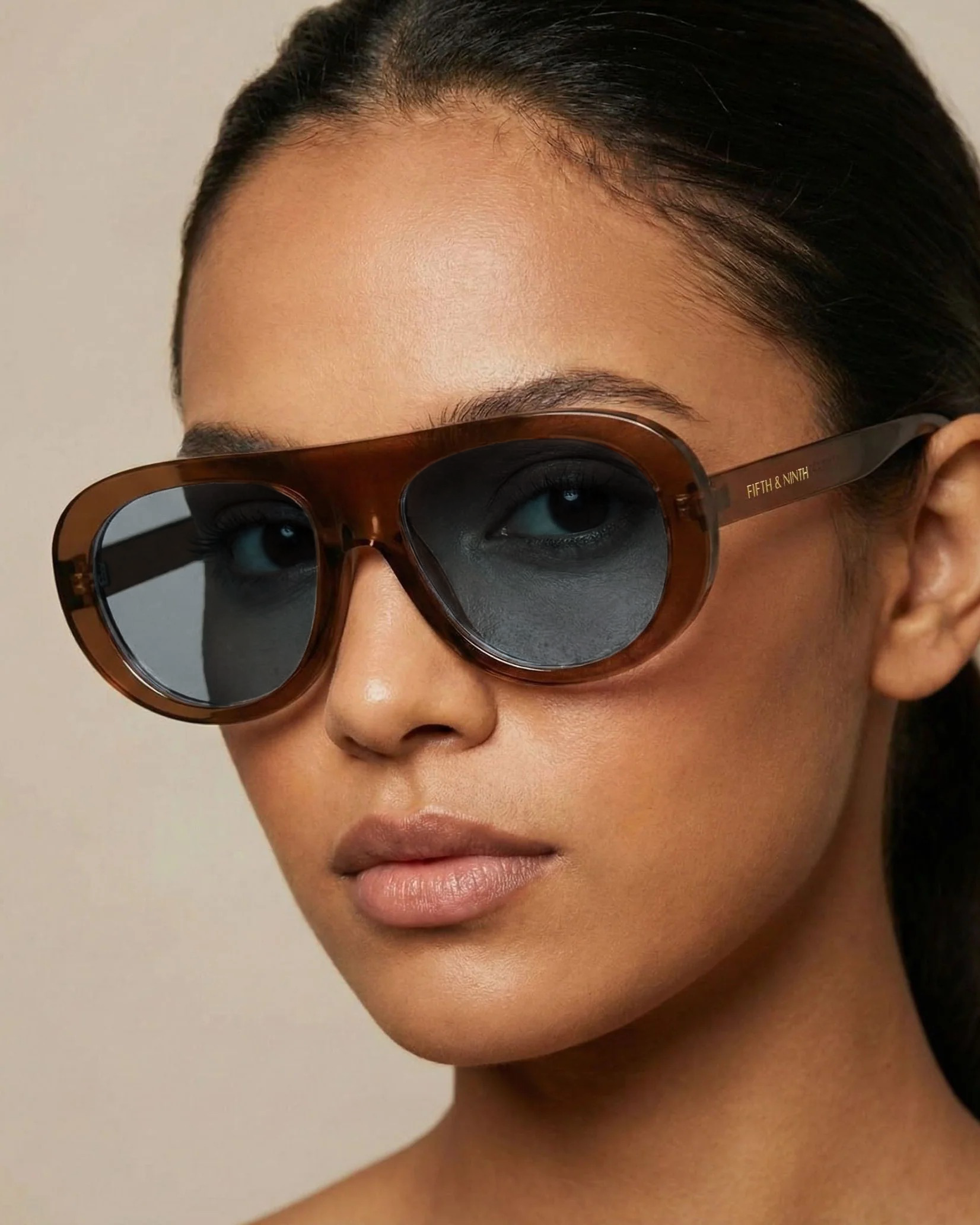 FIFTH & NINTH Oceane: Black Sunglasses