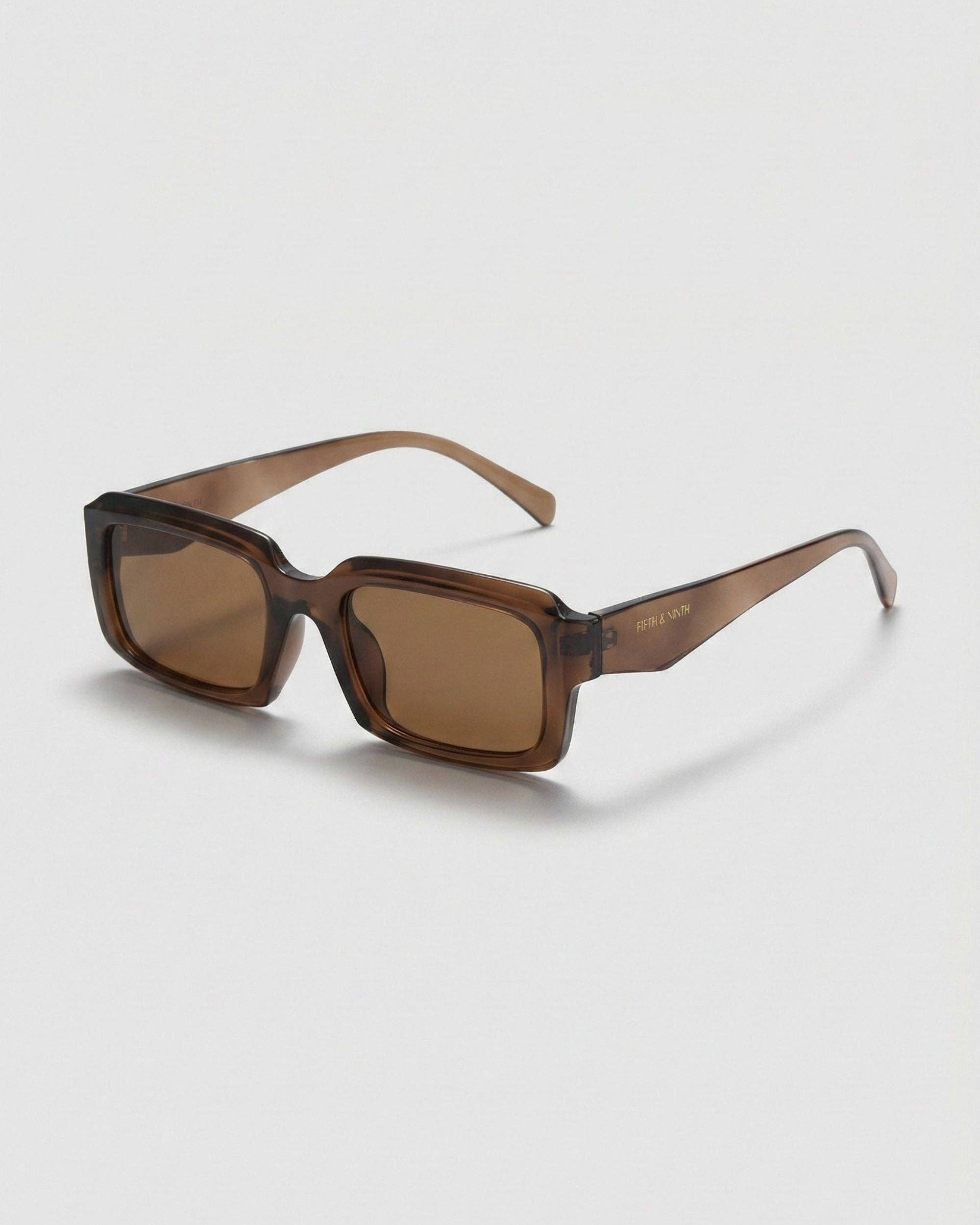 Danni Polarized Sunglasses: Brown